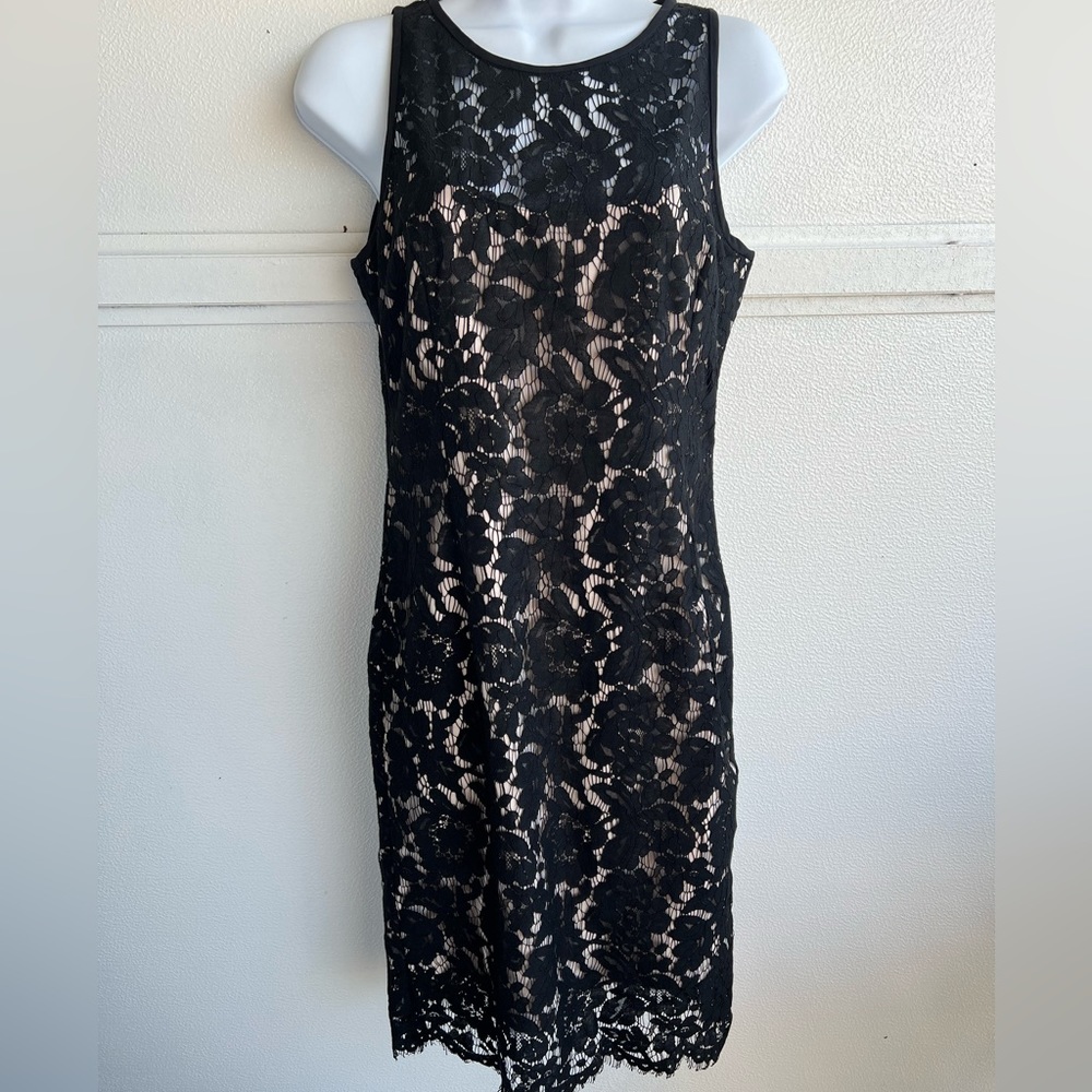 White House Black Market Lace Sheath Dress Sleeveless/Black Fully Lined Size 4